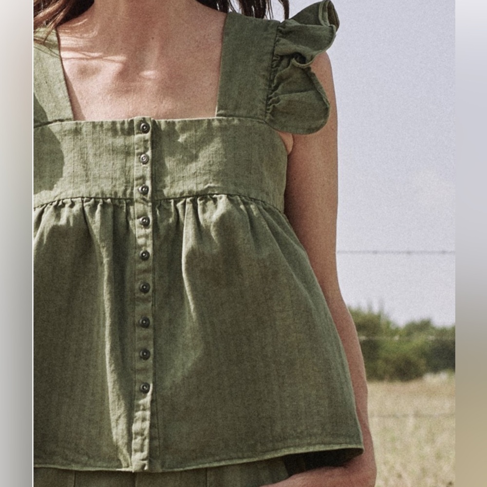 The GREAT. Acre top in Army sz 1